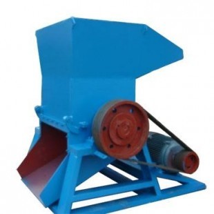 塑料粉碎機鼎成破碎機錘頭 口碑鑄就行業(yè)領先地位